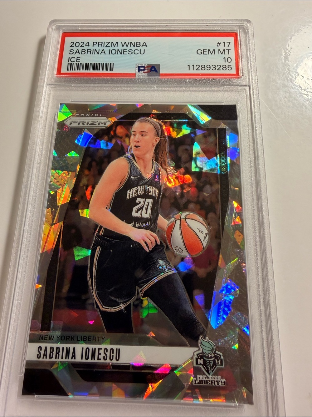 Sabrina Ionescu 2024 Prizm WNBA Holo Rookie Card - Black/White